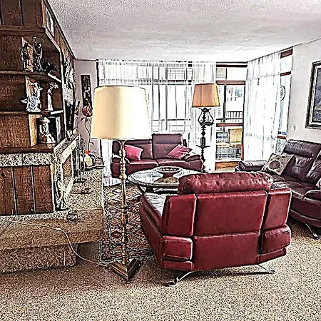 Nogalera * 토레몰리노스