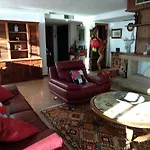 Nogalera Apartamento *